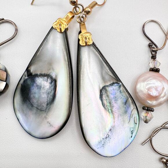Shell Pearl MOP Mother Of Pearl Earring Lot Mermaidcore Sirencore Beachy Vaca - Picture 8 of 12
